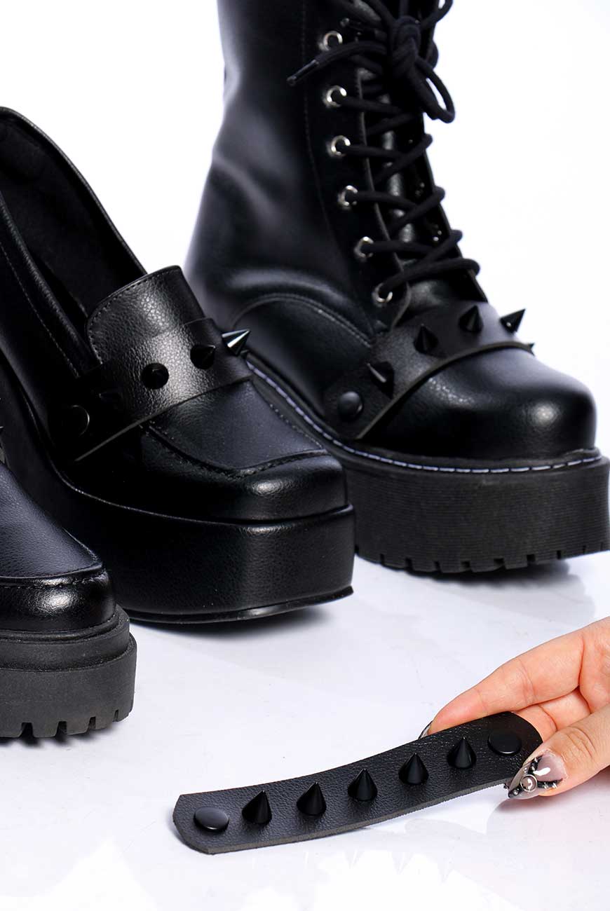 acessorio-para-mocassim-spikes-preto-00.jpg Acessório Para Sapato Spikes Preto - Imagem 1