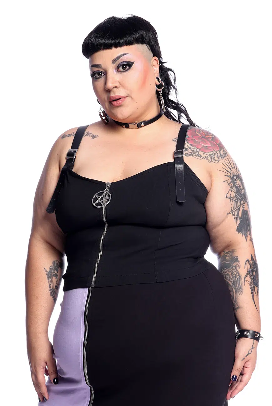 Blusa Fivelas Pentagrama Preta Lithium - Imagem 5