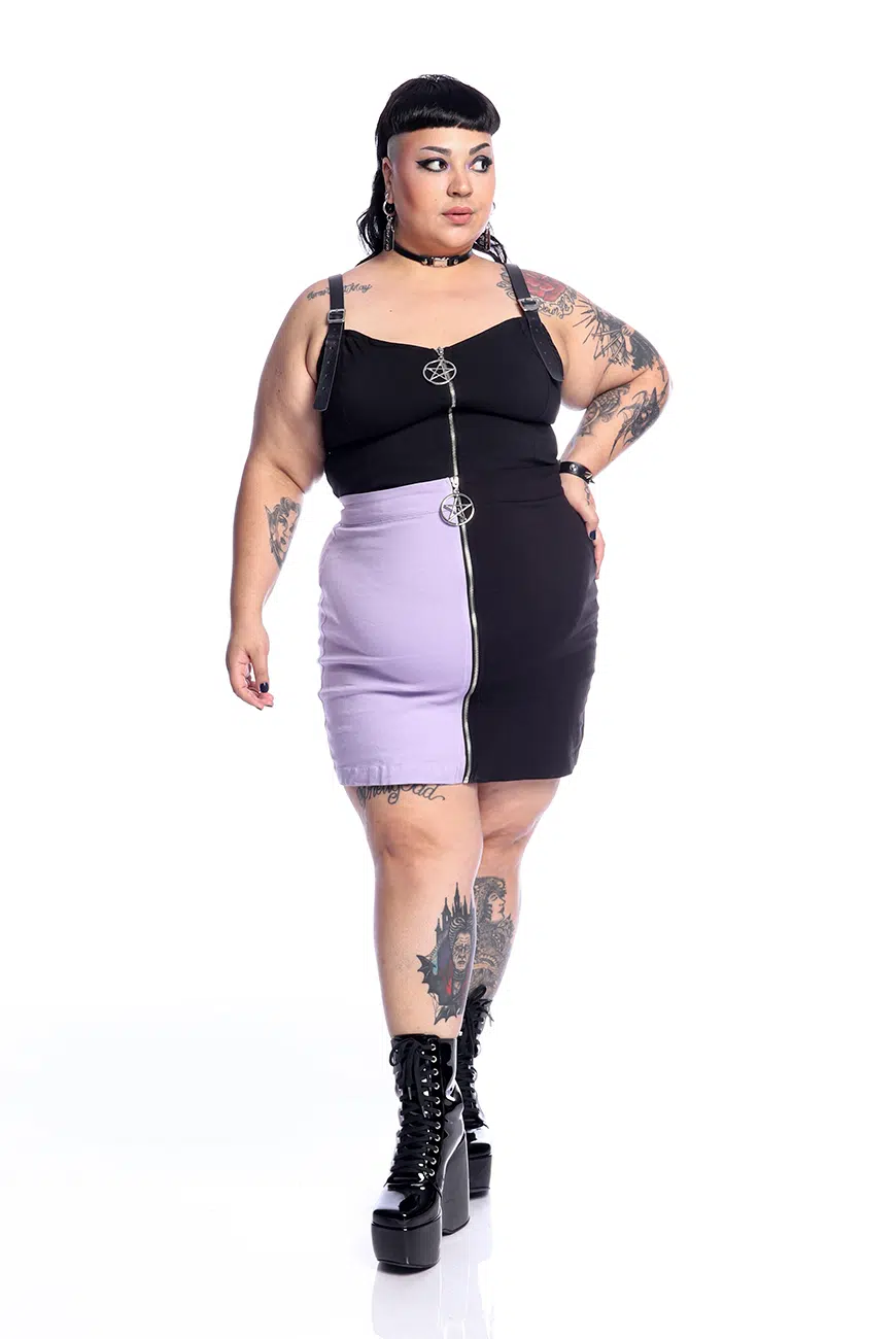 Blusa Fivelas Pentagrama Preta Lithium - Imagem 10