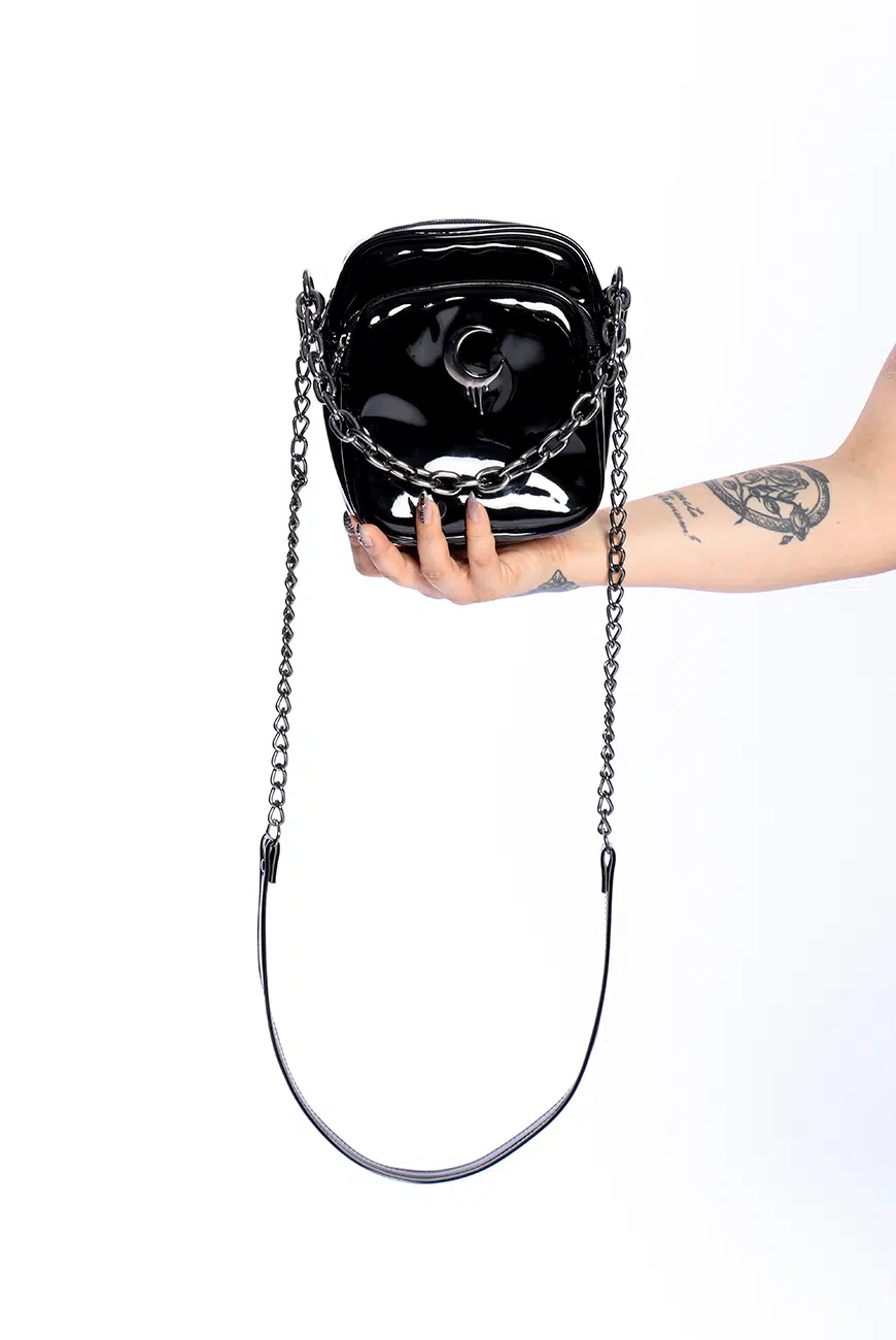 Bolsa Transversal Correntes New Moon Verniz - Imagem 1