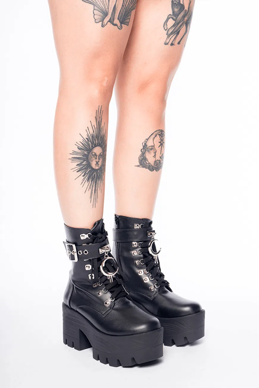 Bota Coturno Moon Pride Alta - Imagem 2
