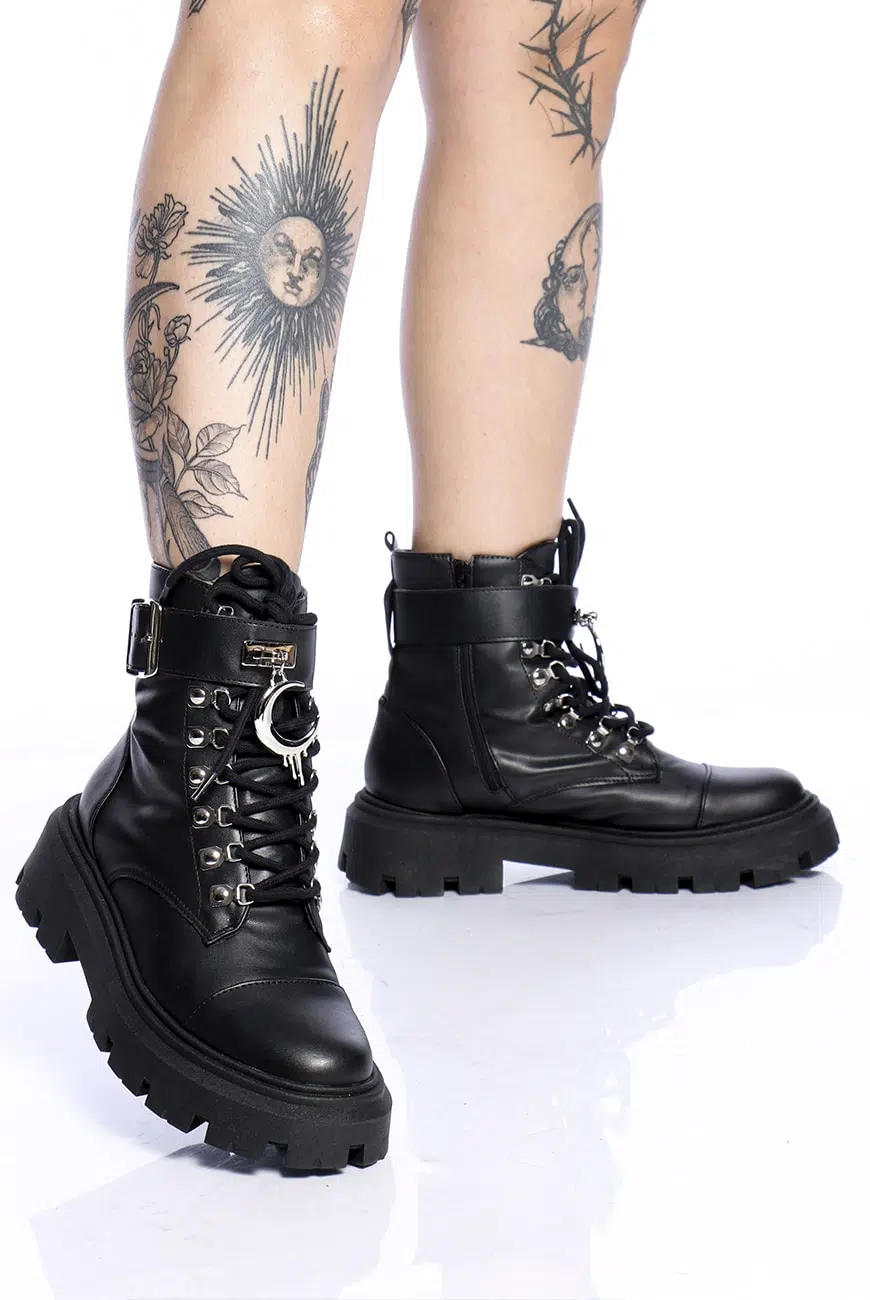 bota-coturno-new-moon-pride-00.jpg Bota Coturno New Moon Pride - Imagem 1