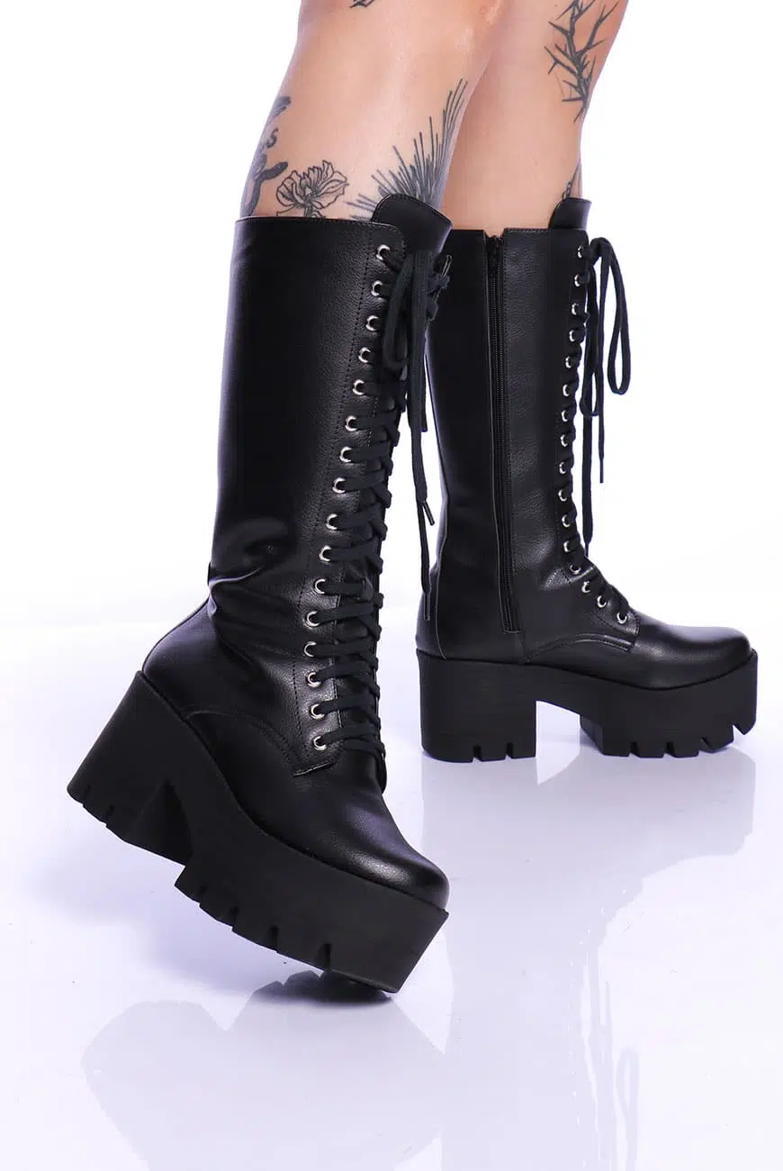 bota-plataforma-disco-hell-00.jpg Bota Plataforma Cano Alto Disco Hell - Imagem 1