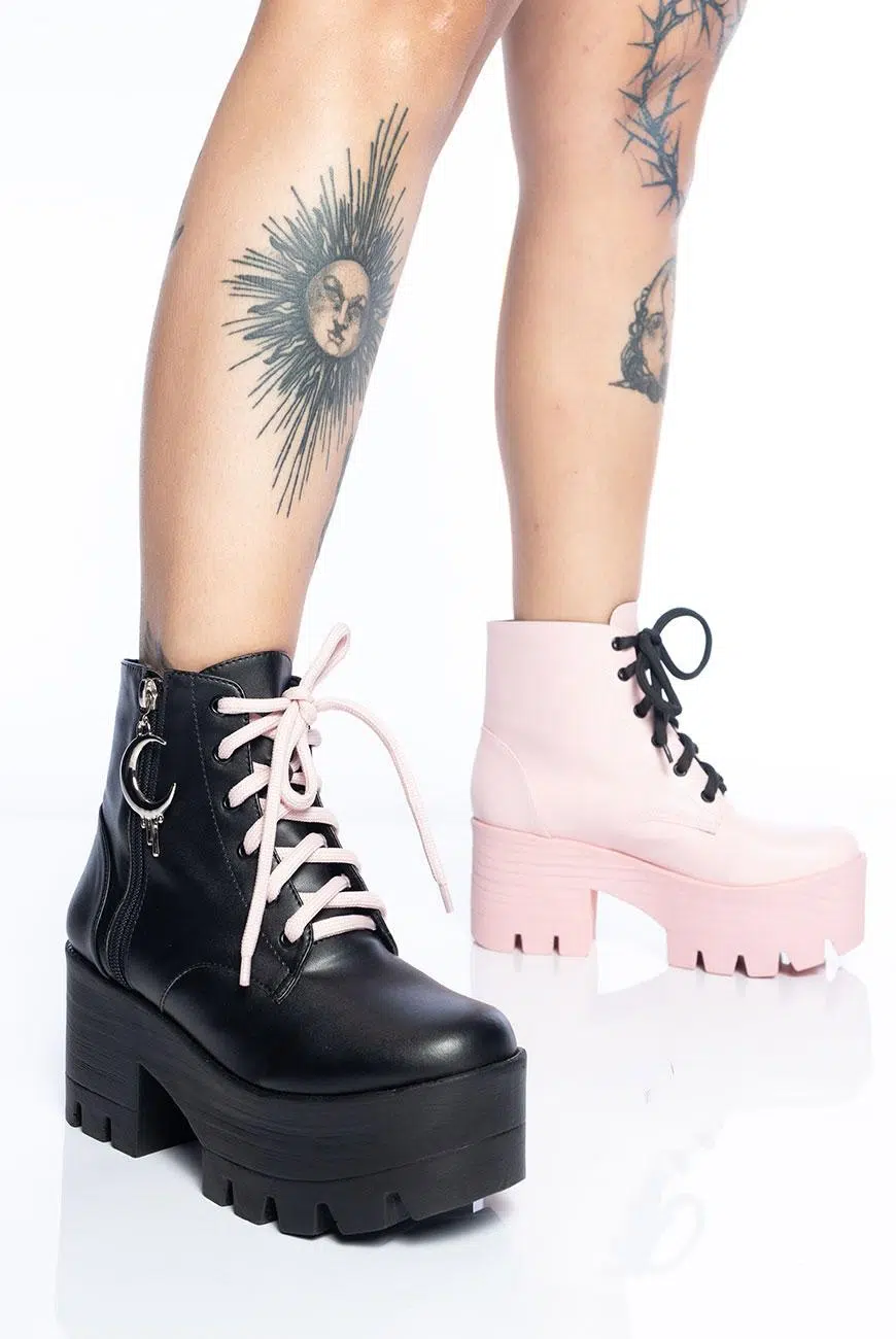 bota_coturno_melanie_kawaii_00.jpg Bota Coturno Melanie Kawaii - Imagem 1