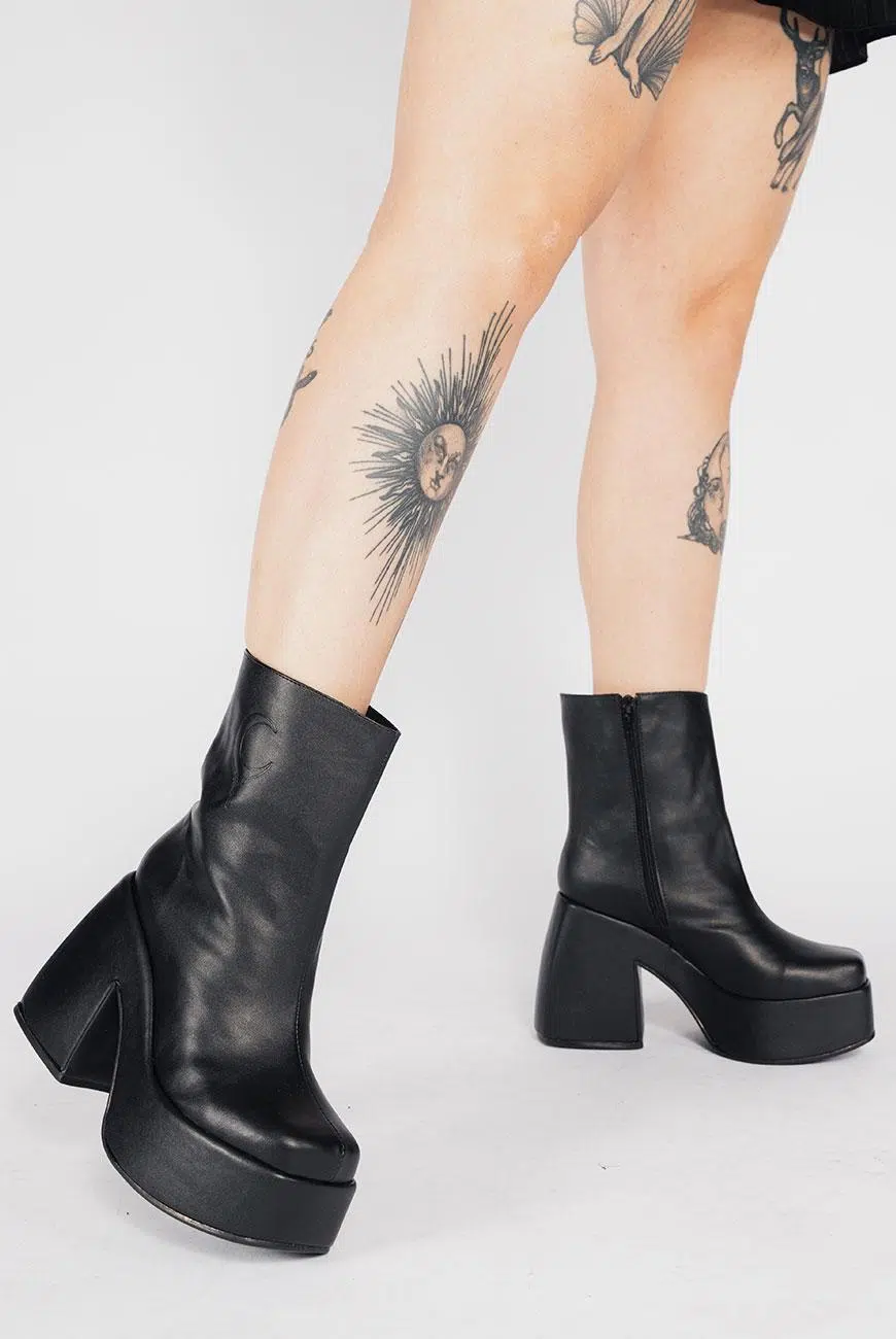 bota_meia_pata_wolfskin_00-1.jpg Bota Meia Pata Wolfskin - Imagem 1