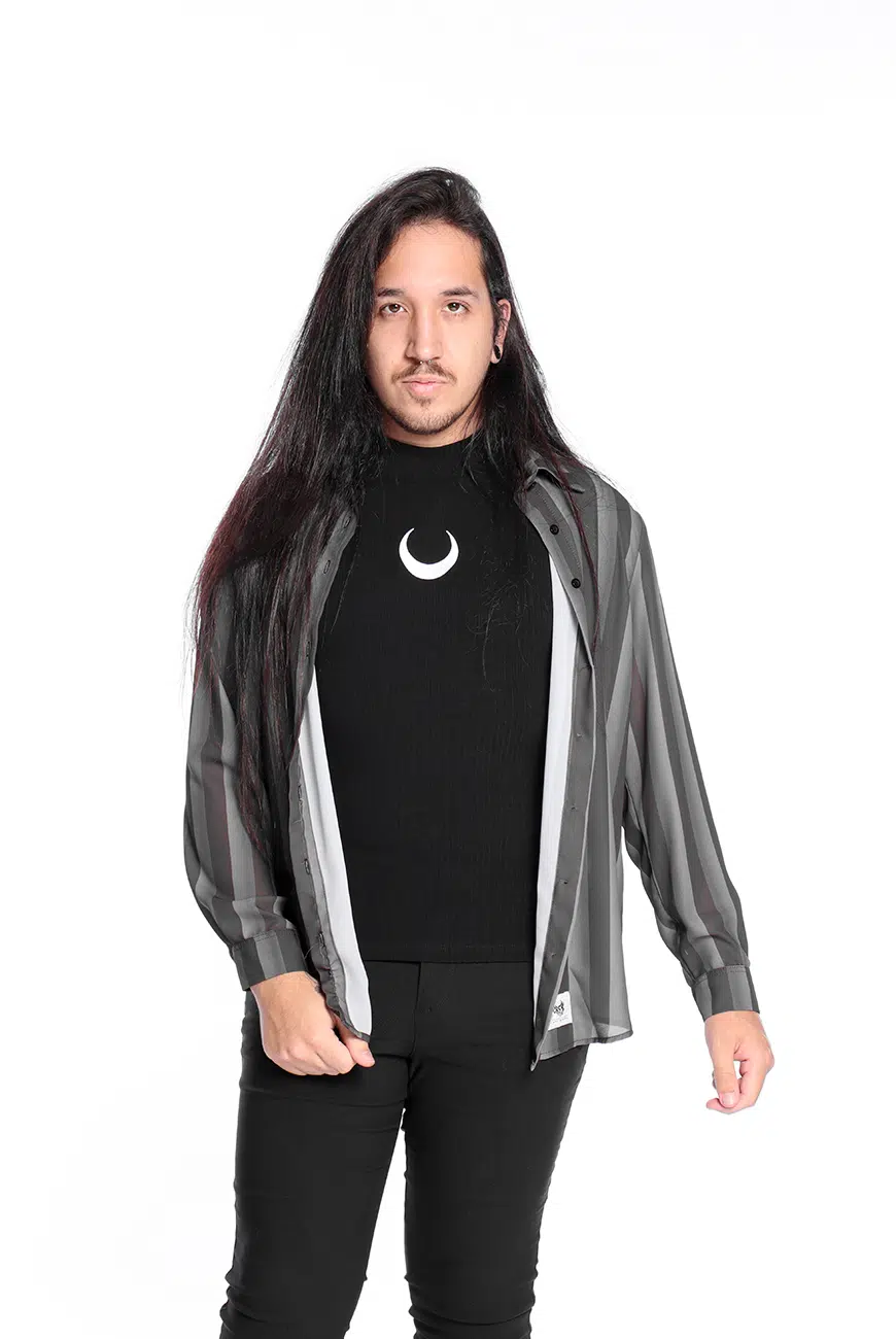 Camisa Listrada Preta e Cinza Nevermore - Imagem 15
