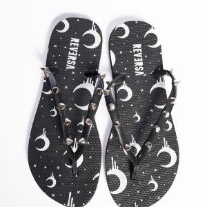 Chinelo Spikes Moon Pride