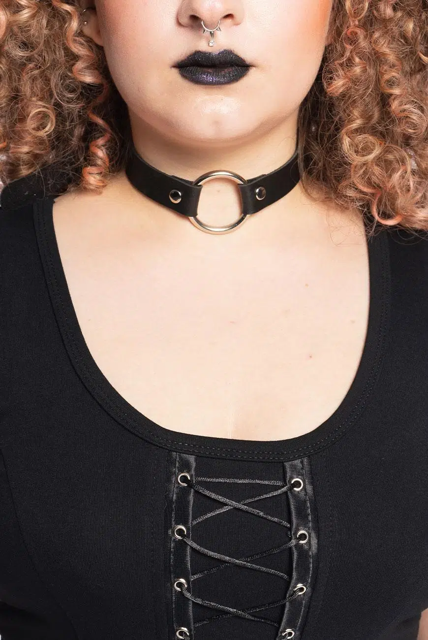 Gargantilha Choker Vegana Argola Banshee - Imagem 1