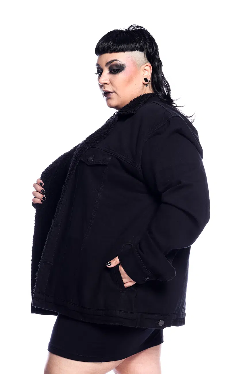 Jaqueta Oversized Preta Sherpa - Imagem 9