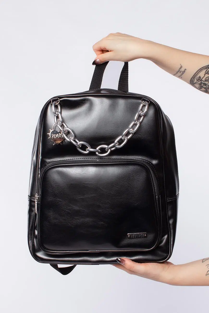 mochila_corrente_love_kills_0_1-1-1.jpg Mochila Corrente Love Kills - Imagem 1