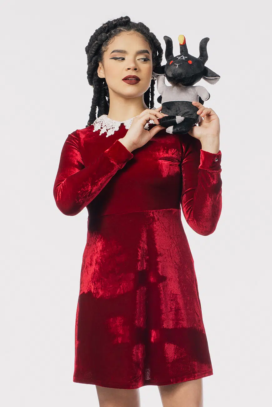 Pelúcia Baphomet Preta - Imagem 3