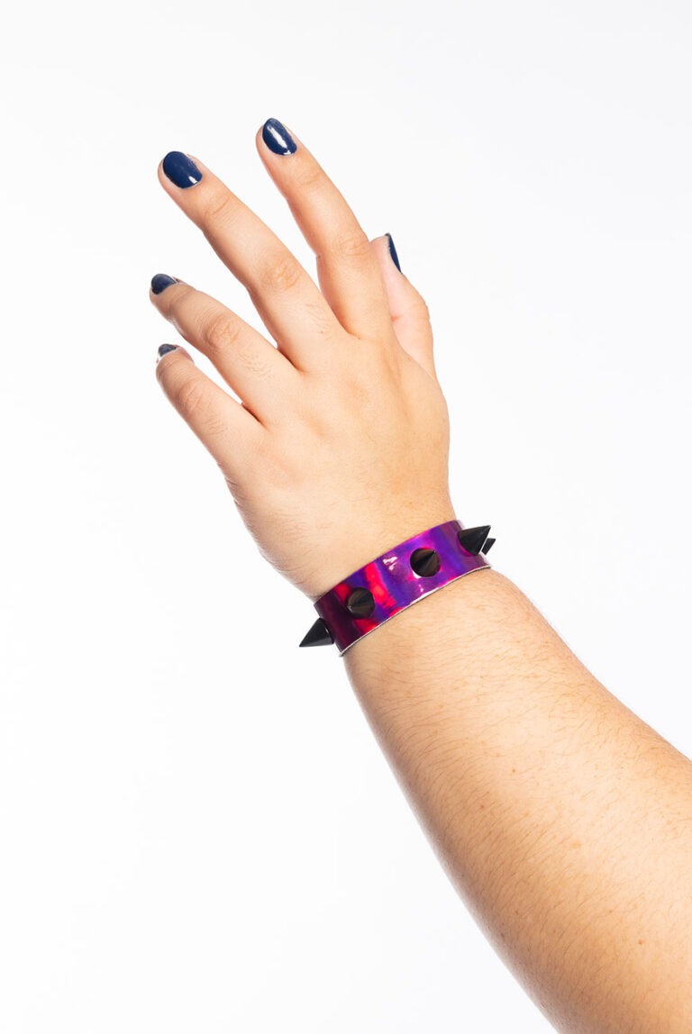 pulseira-spikes-holografica-pink-00.jpg