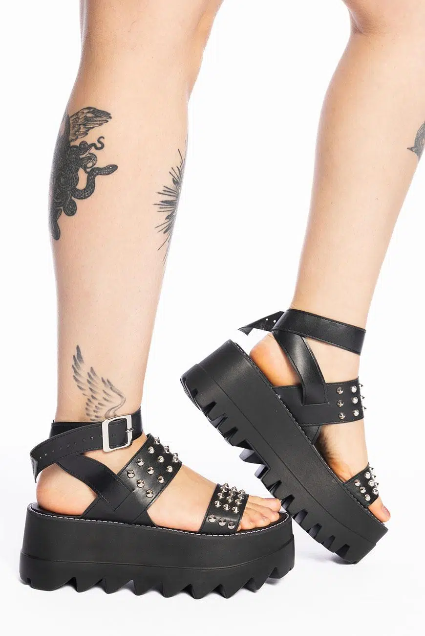 Sandália Plataforma Nyx Spikes - Imagem 4