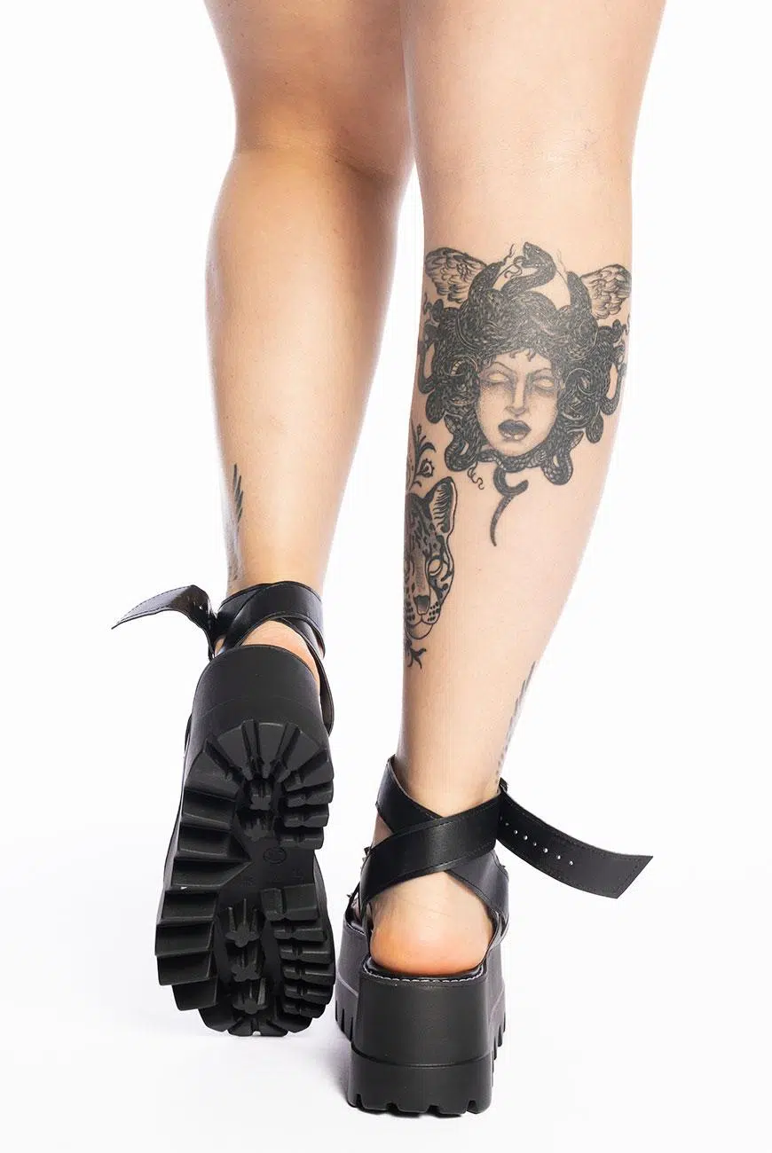 Sandália Plataforma Nyx Spikes - Imagem 5