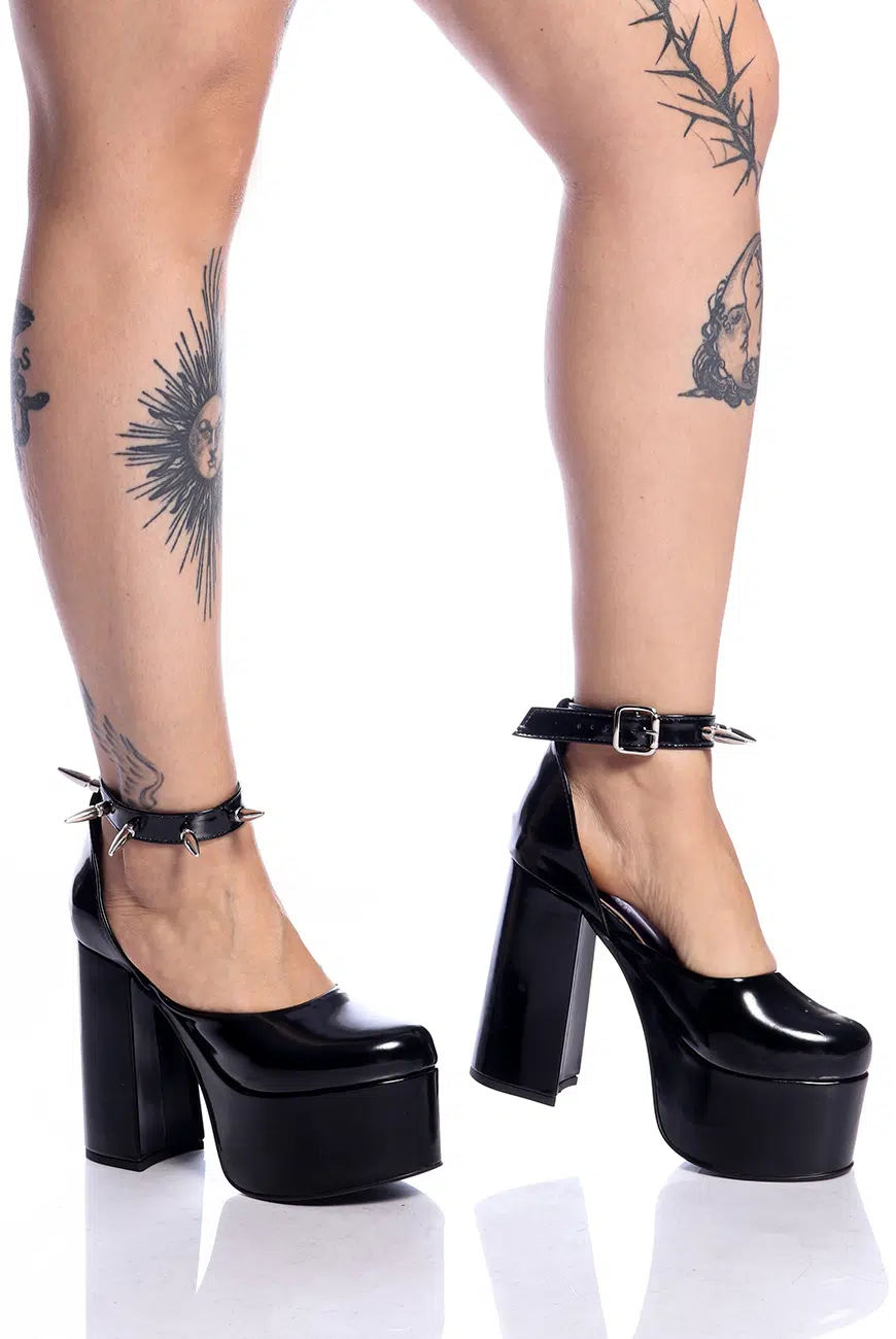 Sapato Spikes Killer Queen - Imagem 4