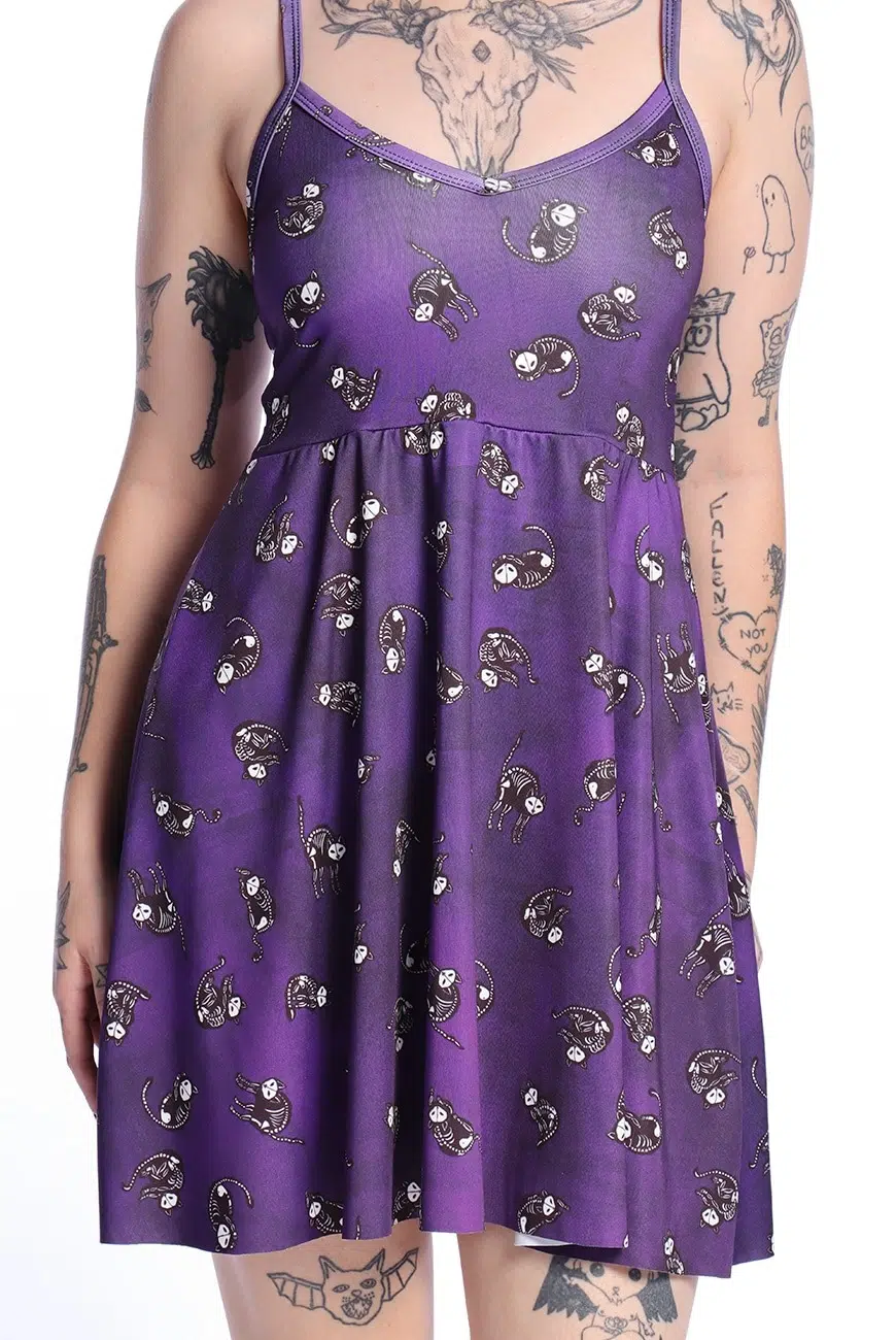 Vestido Alcinha Esquelegatos - Imagem 10