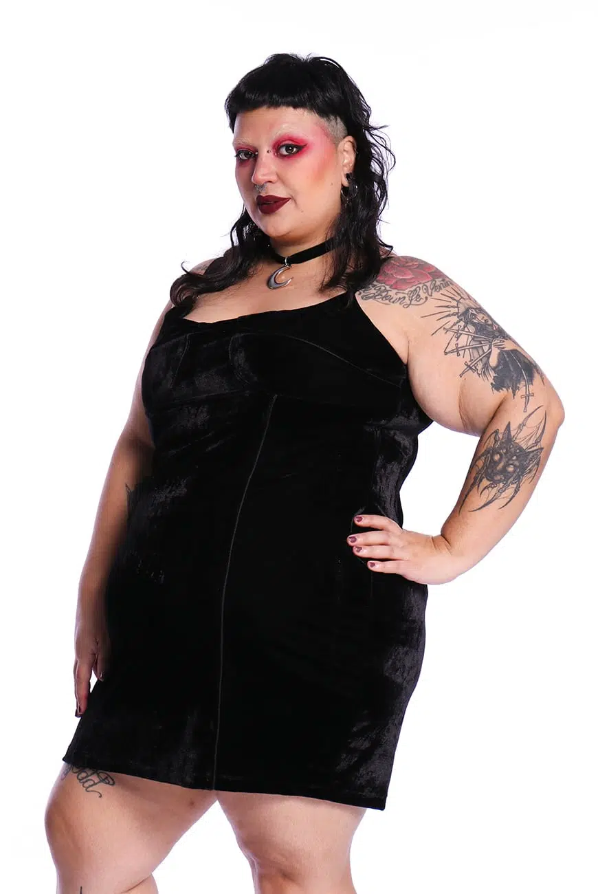 Vestido Bloodlines Veludo Preto - Imagem 7
