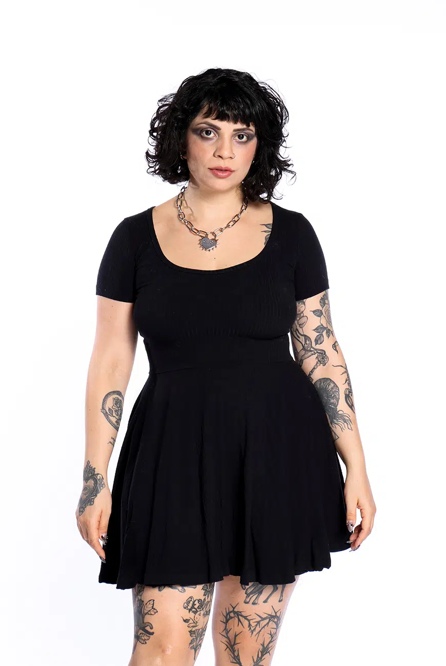 vestido-gode-preto-spellman-00.jpg Vestido Godê Preto Spellman - Imagem 1