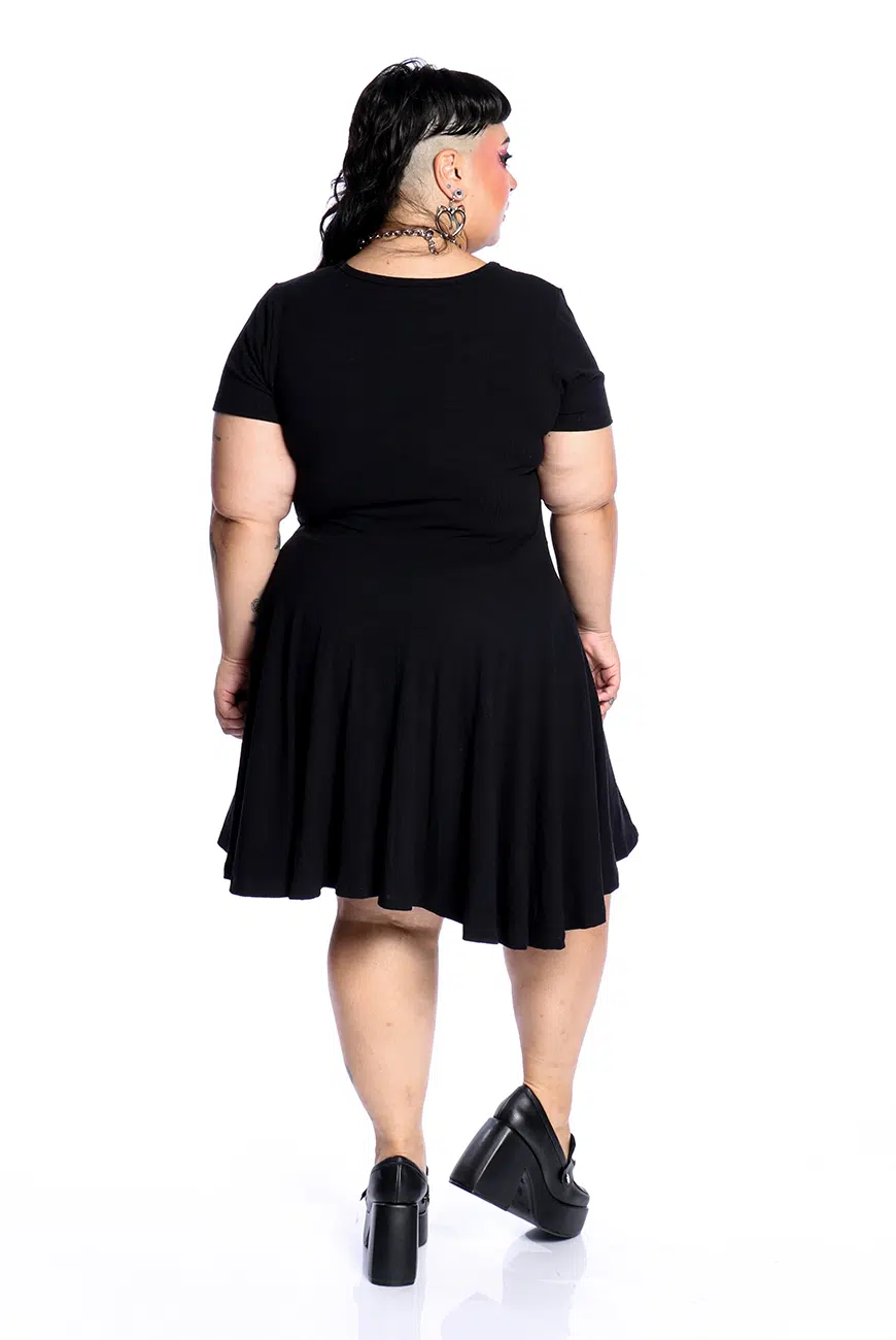 Vestido Godê Preto Spellman - Imagem 8