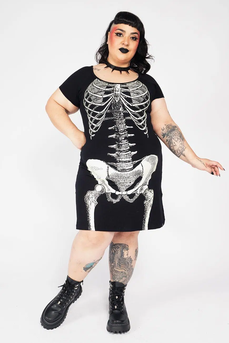 Vestido Evasê Esqueleto Brilha no Escuro - Imagem 6