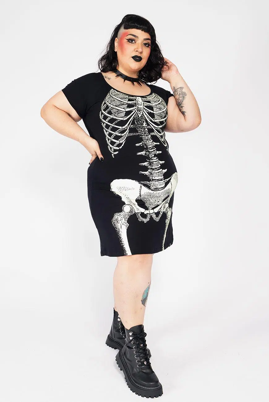 Vestido Evasê Esqueleto Brilha no Escuro - Imagem 8
