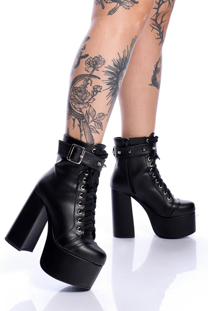 Bota Coturno Spikes Rebel Queen - Imagem 2