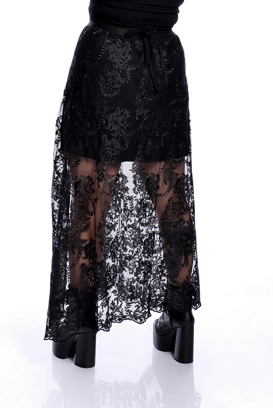 Saia Renda Preta Veil - Imagem 6