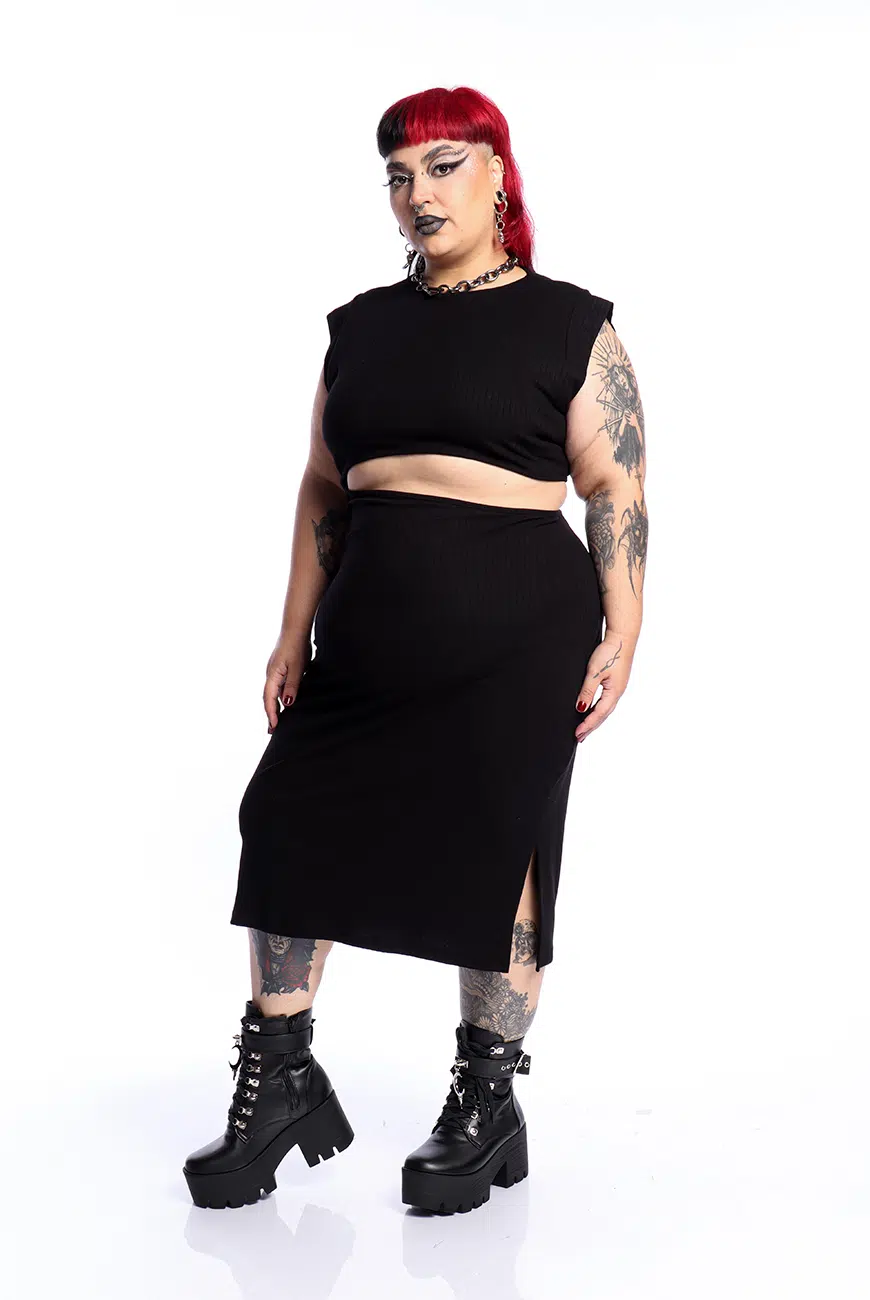 Vestido Canelado Preto Recortes Slasher - Imagem 5