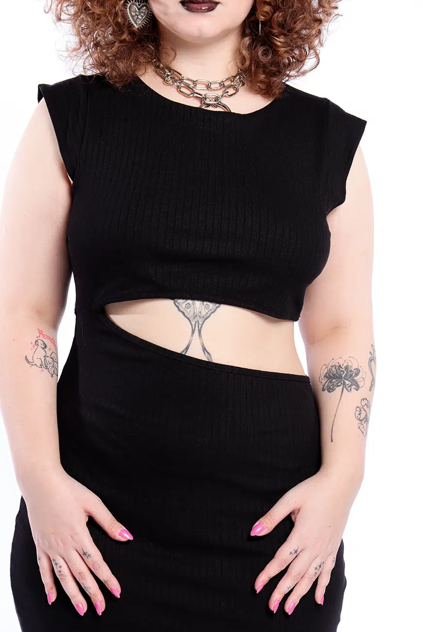 Vestido Canelado Preto Recortes Slasher - Imagem 8