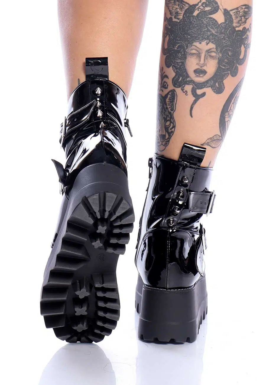 Bota Plataforma Spikes Neo Nyx Verniz - Imagem 4