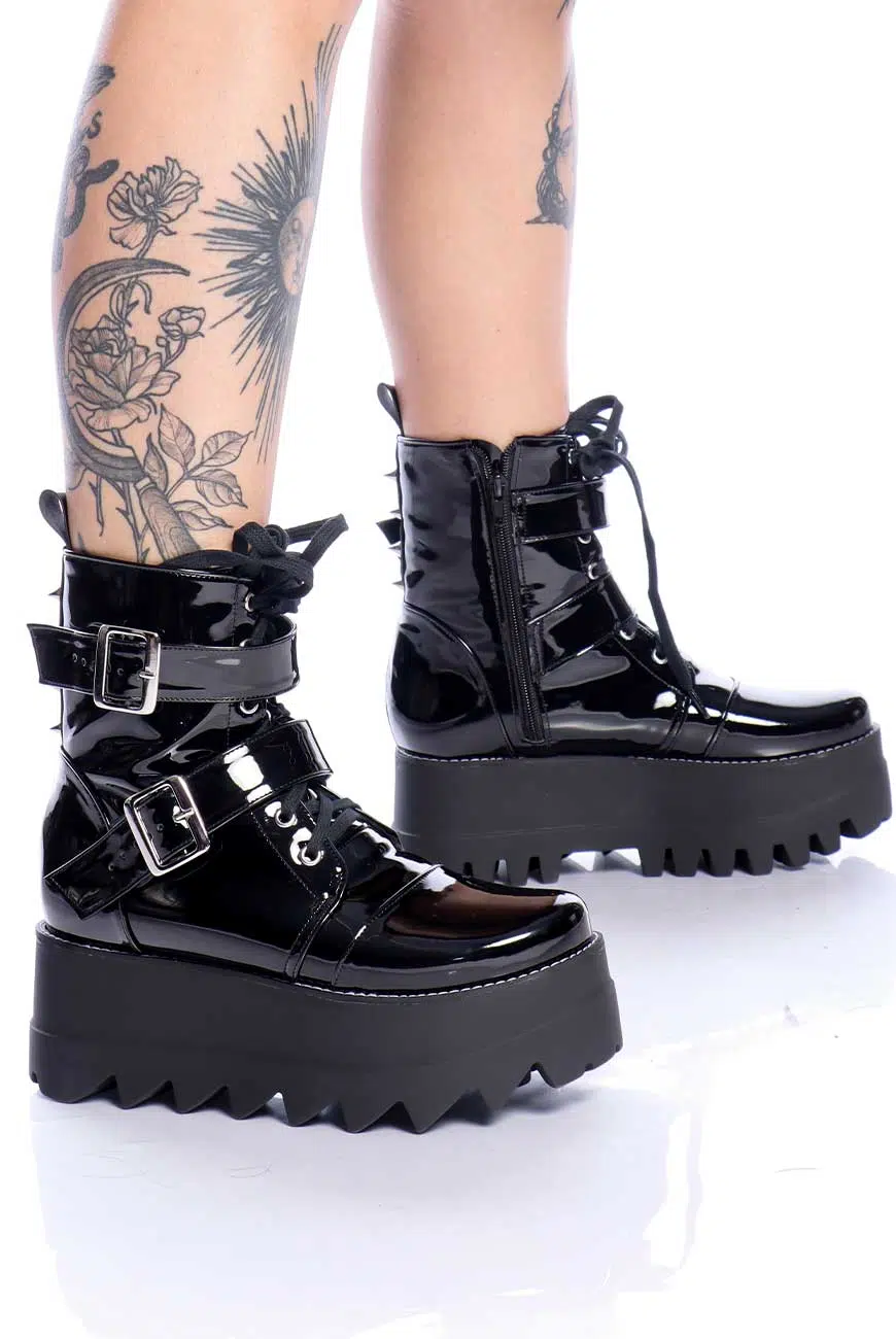Bota Plataforma Spikes Neo Nyx Verniz - Imagem 5