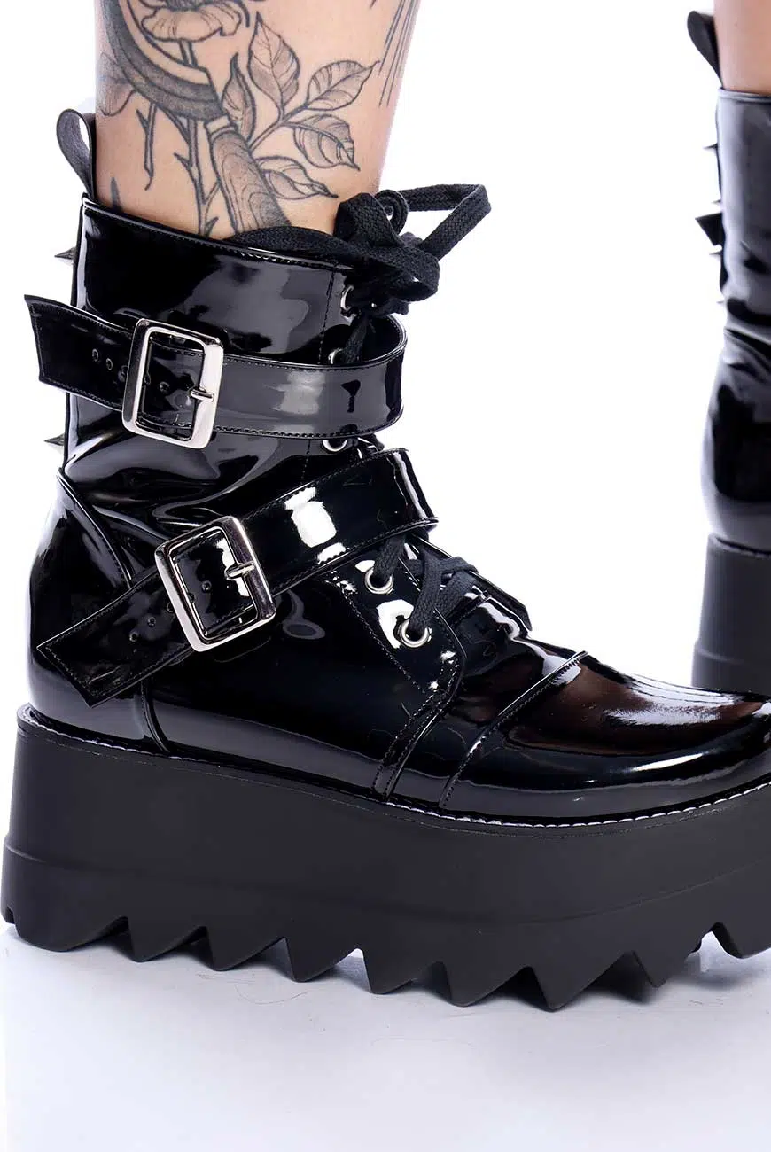 Bota Plataforma Spikes Neo Nyx Verniz - Imagem 6