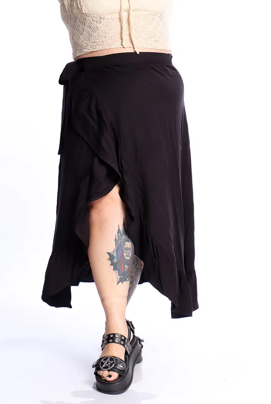 Saia Envelope Preta Shadow Dancer - Imagem 3