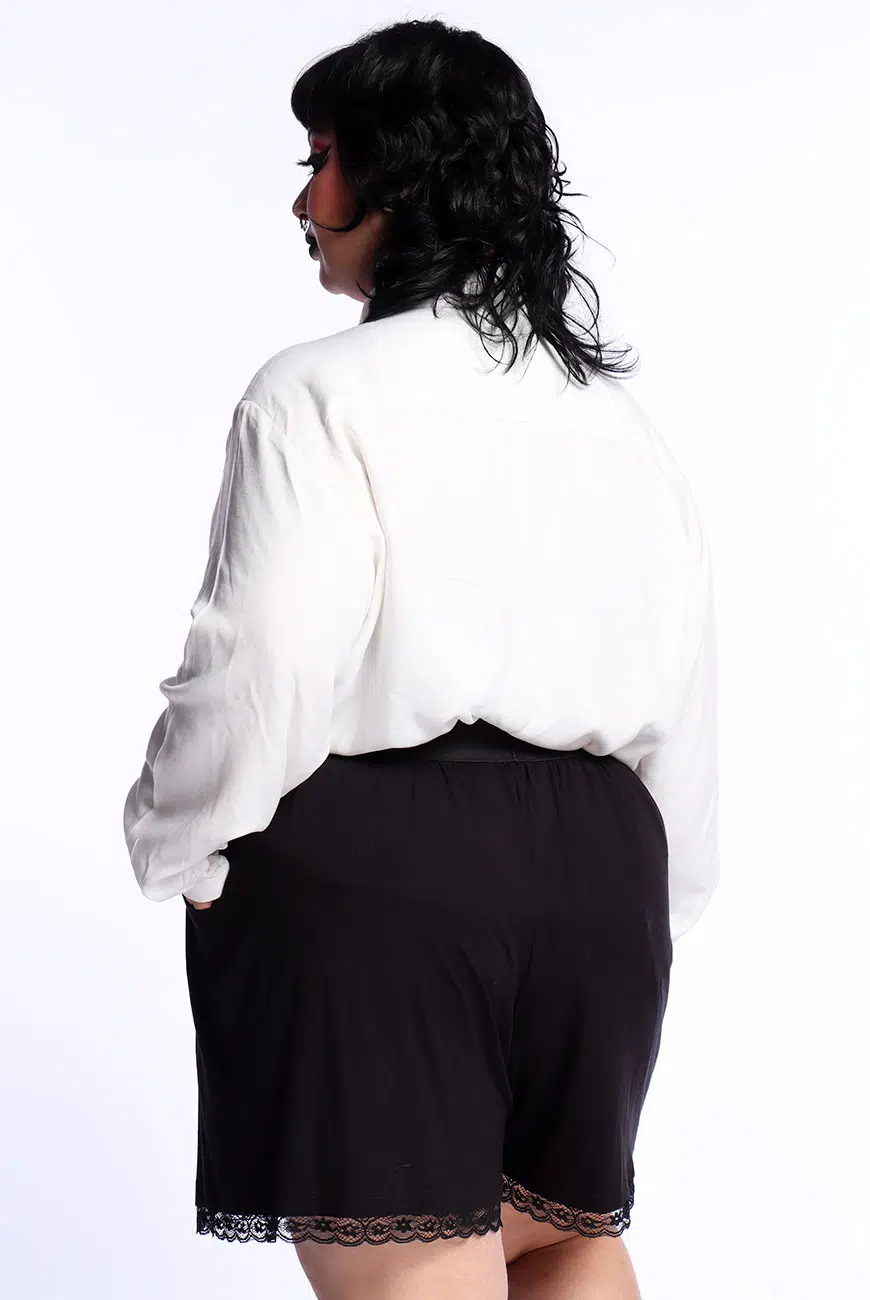 Shorts Preto Renda Aura - Imagem 8