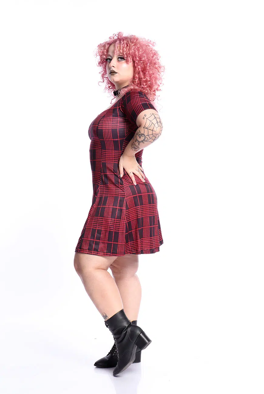 Vestido Xadrez Preto e Vermelho Crimson Nancy - Imagem 6