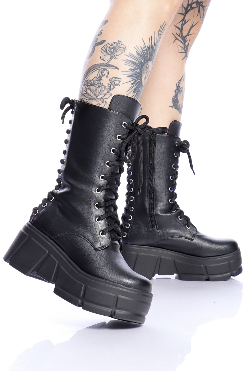 bota-cano-alto-amarracao-laced-00 Bota Cano Alto Amarração Laced - Imagem 1