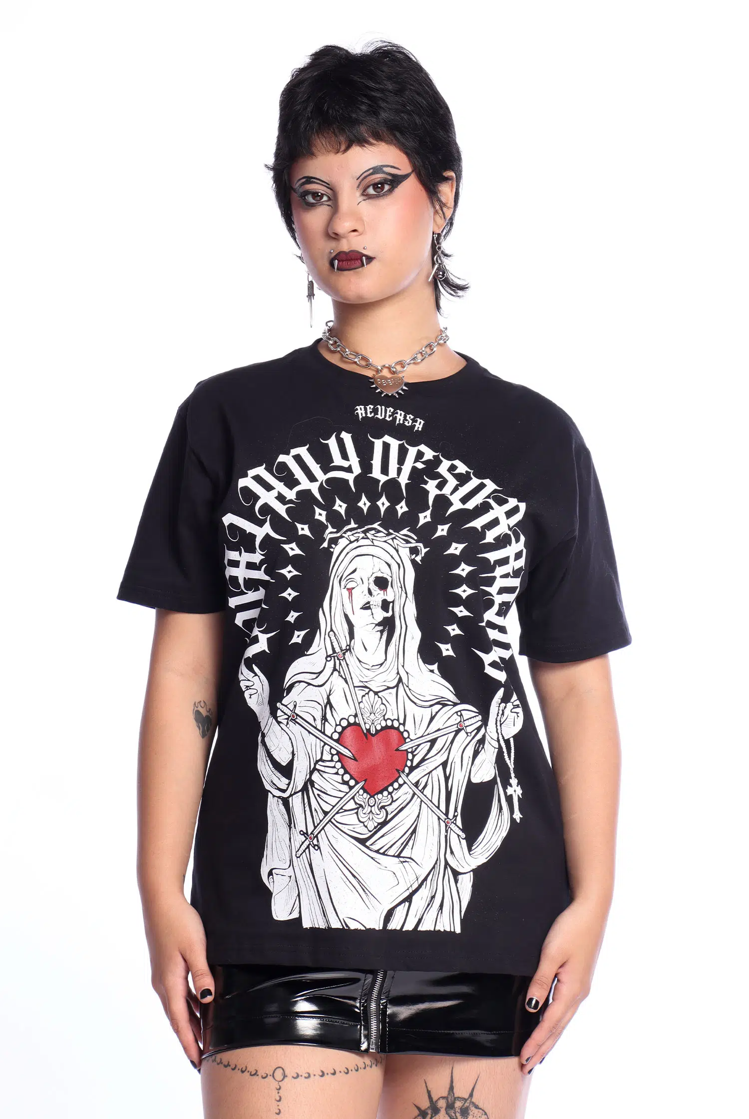 Camiseta Unissex Oversized Lady Of Sorrows - Imagem 1