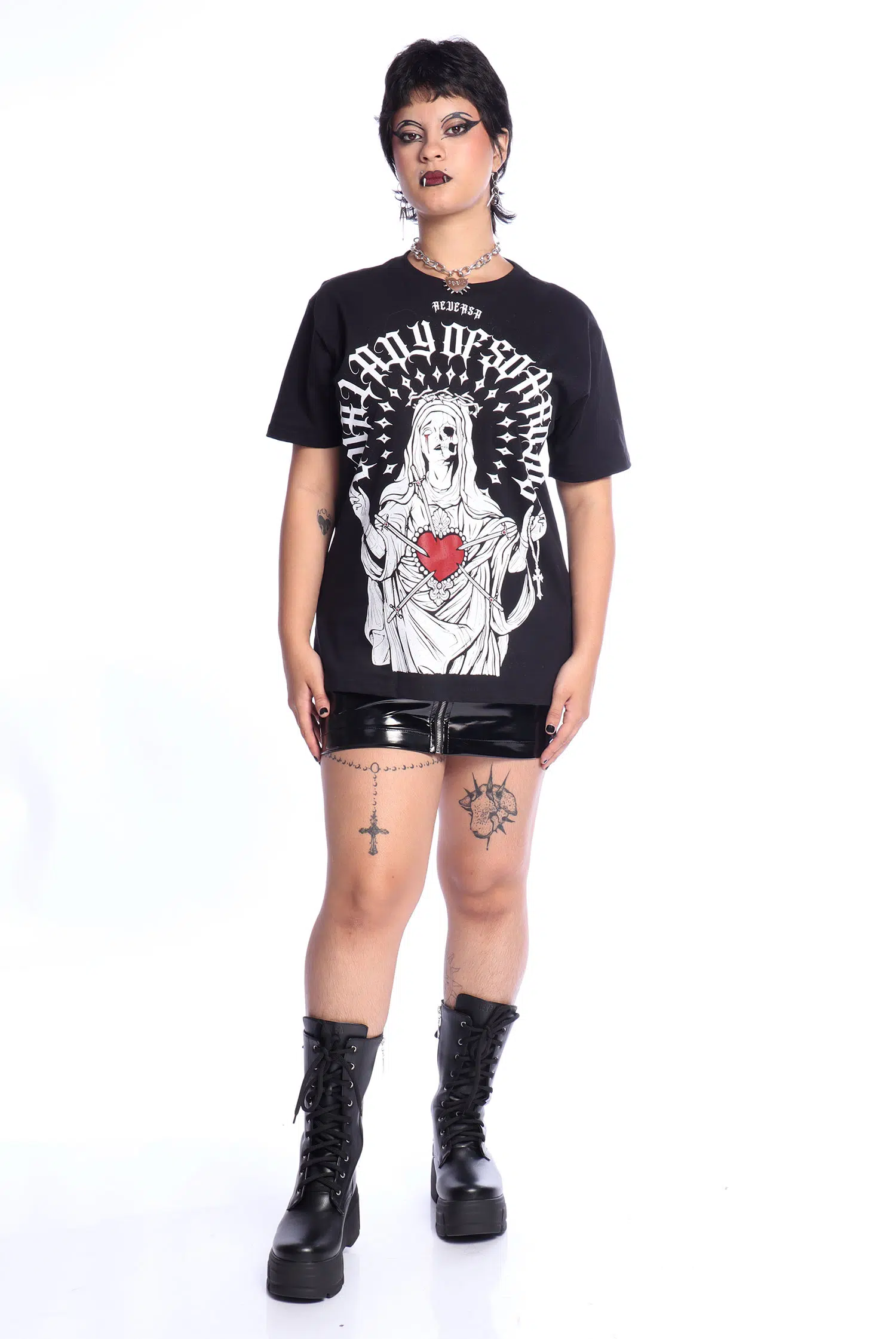 Camiseta Unissex Oversized Lady Of Sorrows - Imagem 5
