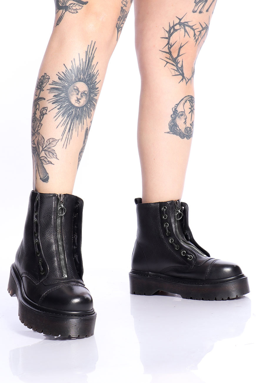 coturno-couro-plataforma-ziper-luna-00 Coturno Couro Plataforma Zíper Umbra - Imagem 1