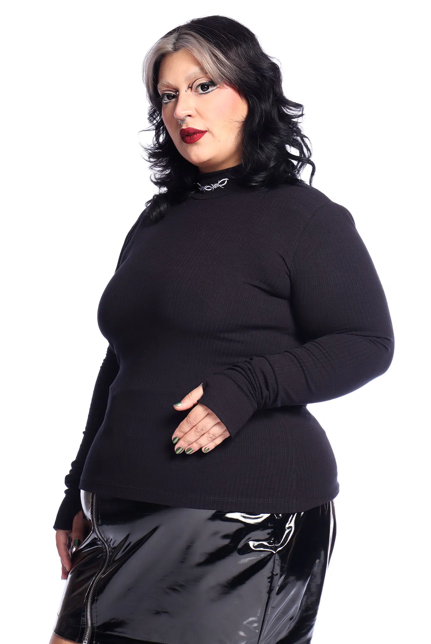 Blusa Gola Alta Canelada Arame Farpado - Imagem 5