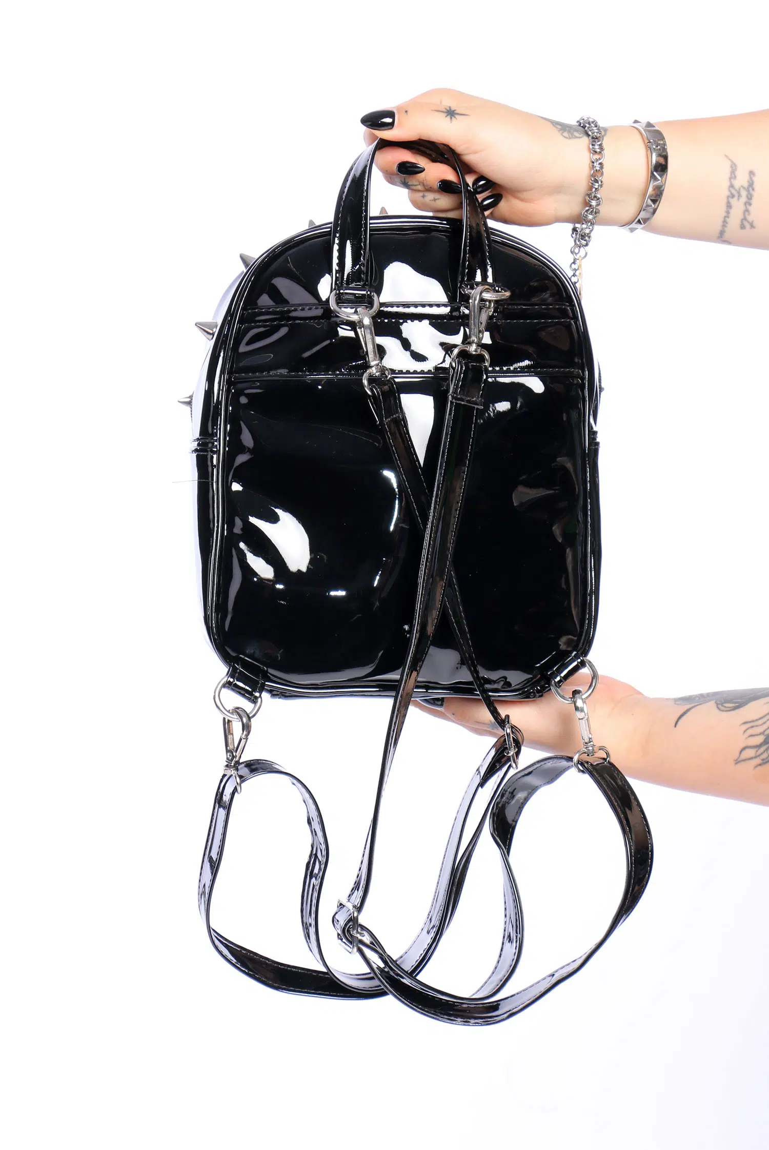 Mochila Spikes Verniz Preta MariMoon - Imagem 3