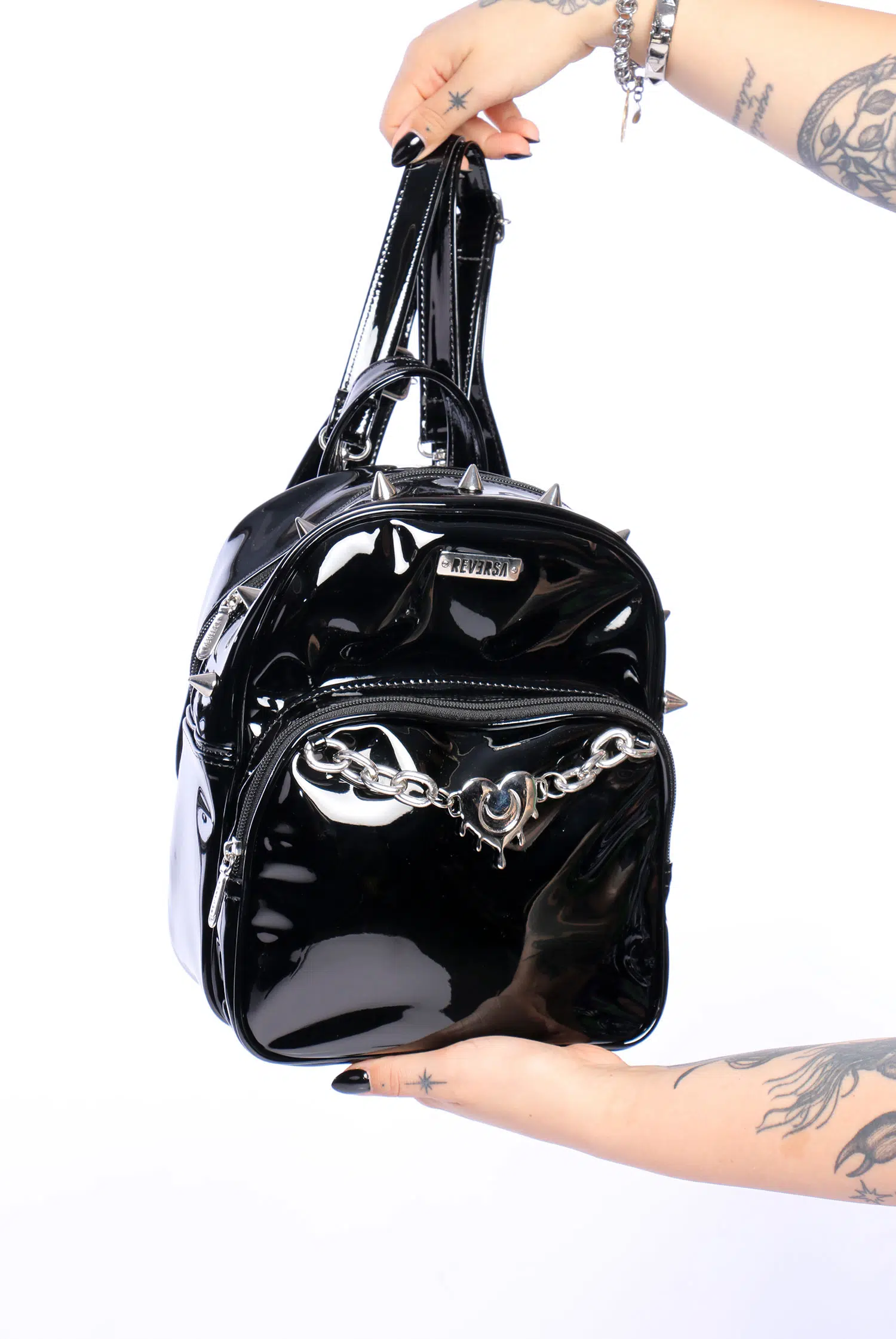 Mochila Spikes Verniz Preta MariMoon - Imagem 5