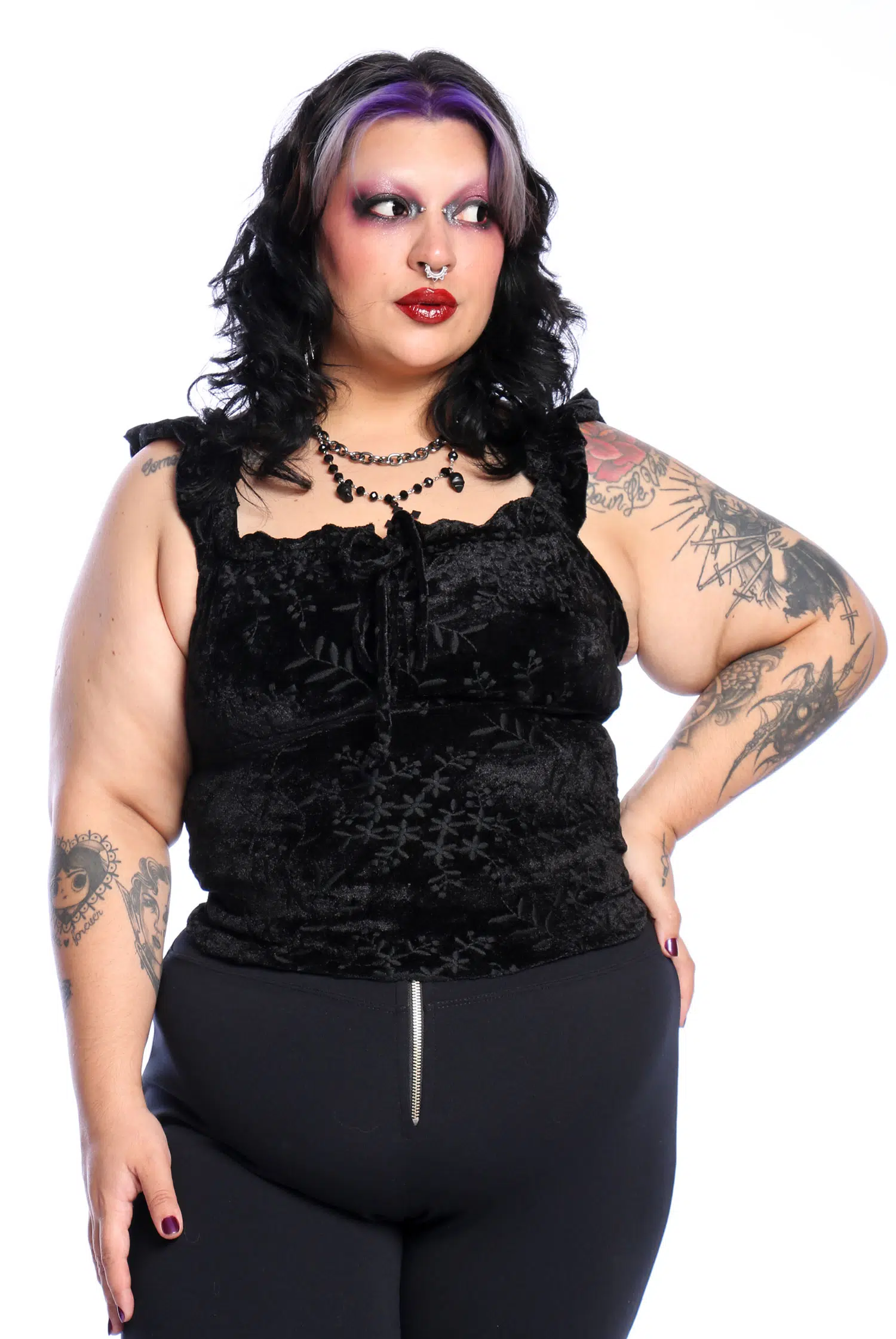 Blusa Veludo Preta Witchmaid - Imagem 3