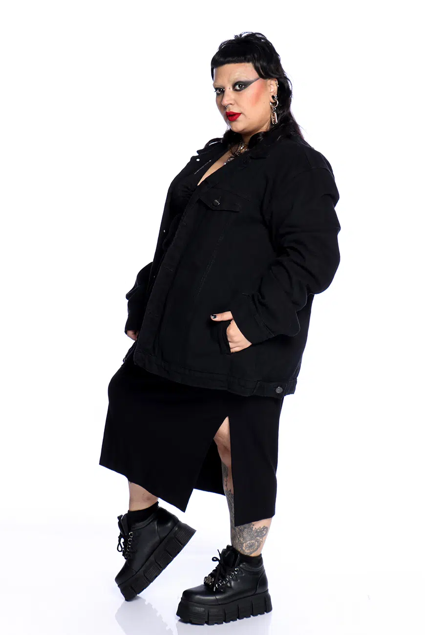Jaqueta Jeans Preta Oversized Rose Hurts - Imagem 5