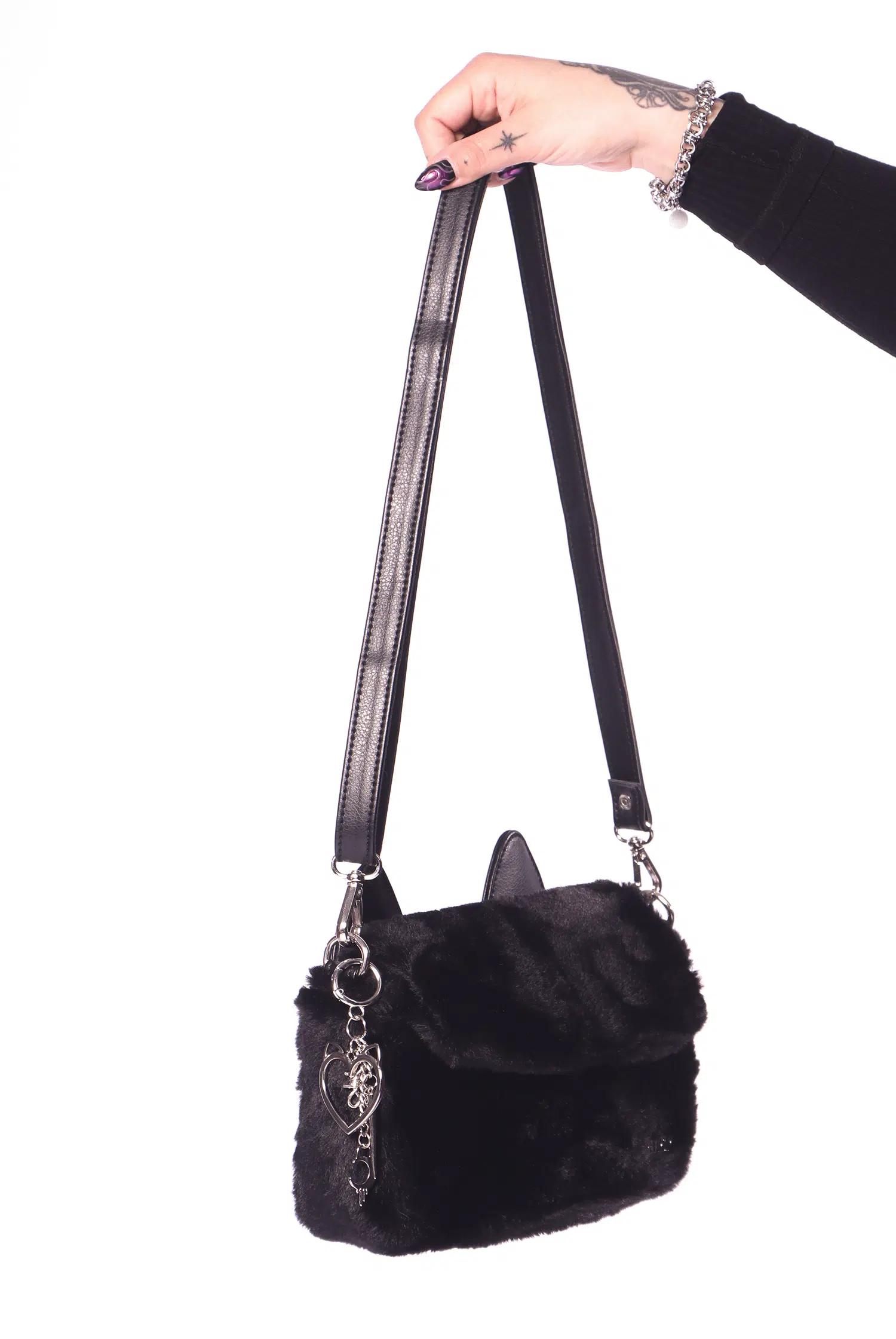 Bolsa Baguete Pelúcia Bad Kitty - Imagem 4