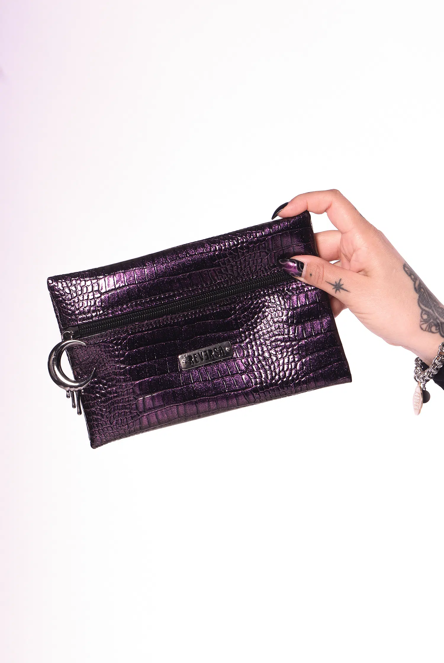 estojo-necessaire-roxo-croco-00 Estojo Necessaire Roxo Croco - Imagem 1
