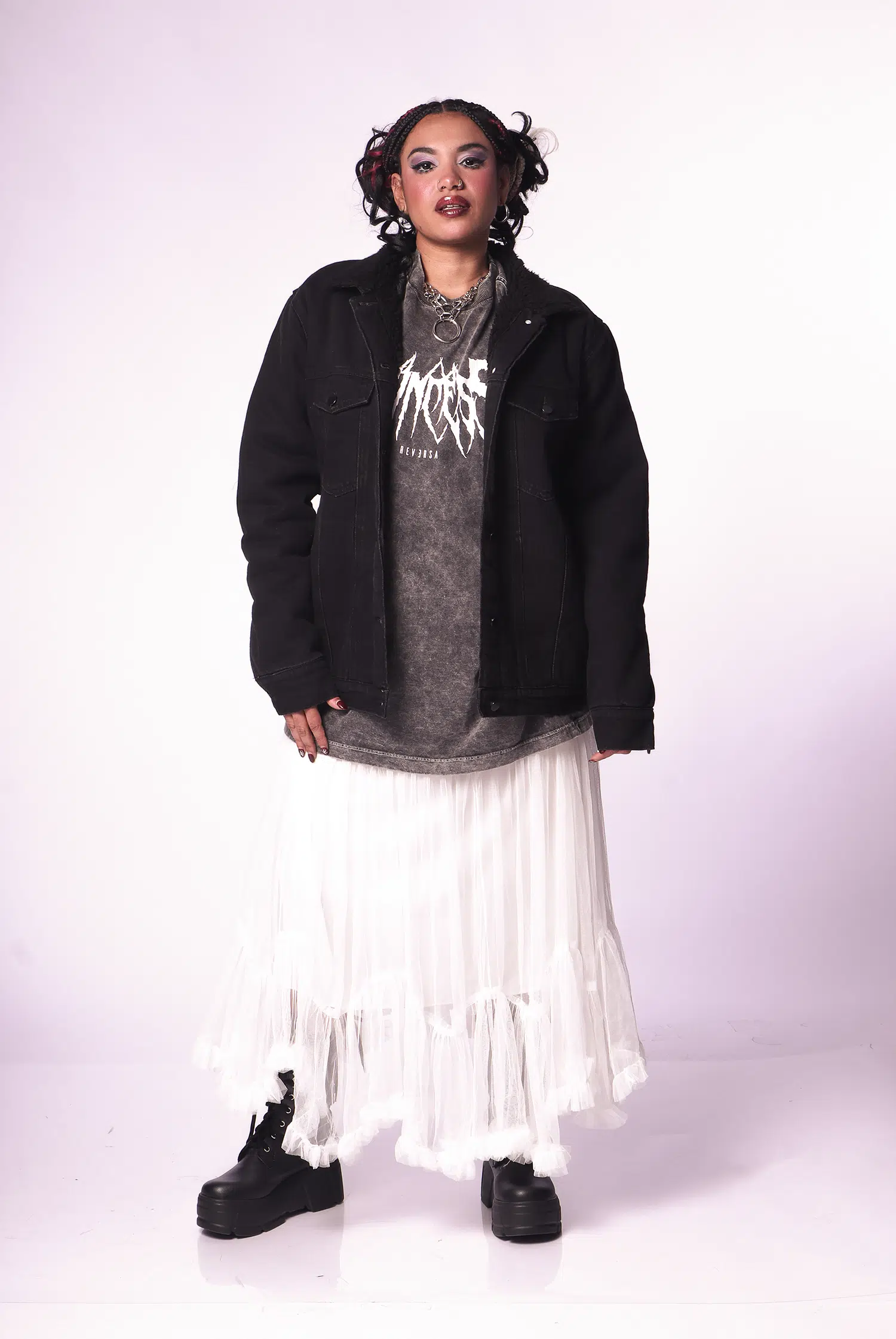 Jaqueta Jeans Preta Peluciada Oversized - Imagem 8