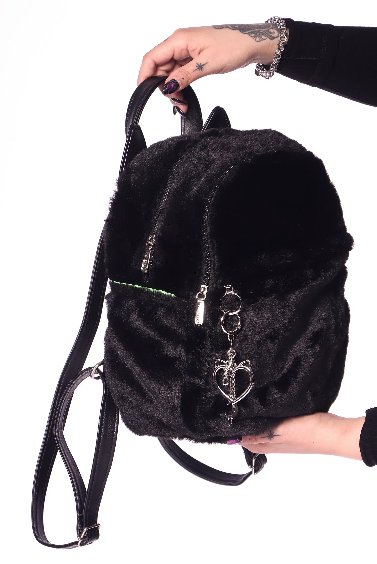 Mochila Pelúcia Bad Kitty - Imagem 4