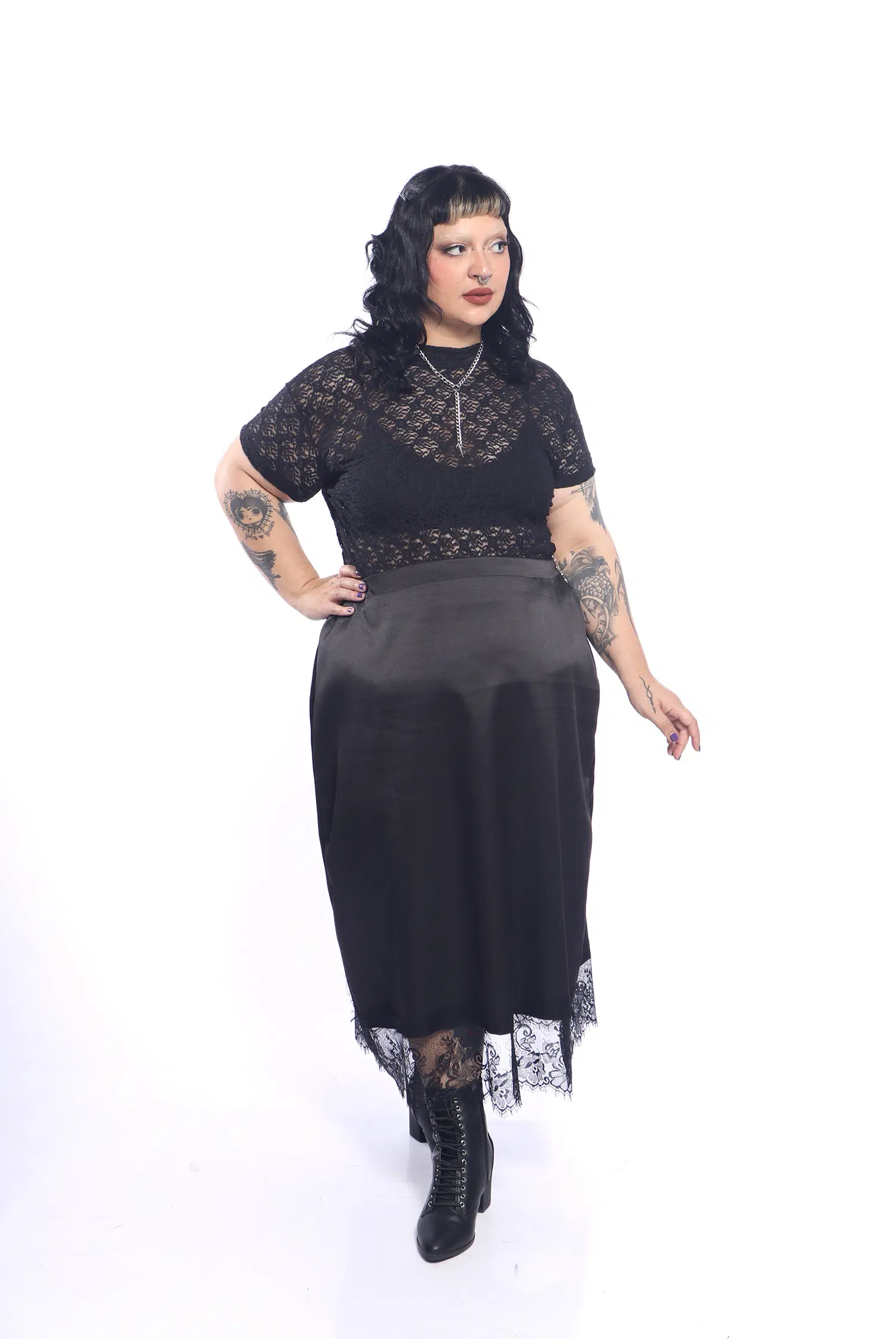 Saia Reta Acetinada Renda Mourning - Imagem 9